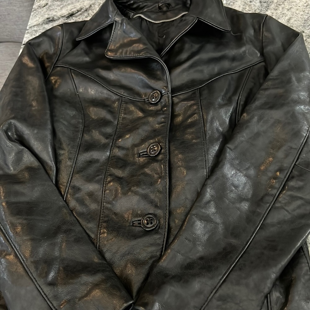 Wilson’s Leather women’s blazer coat Sz M. EUC